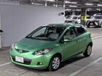 Mazda DEMIO лот № 854 оценка 3.5  с аукциона в Японии 3