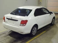 Toyota COROLLA AXIO лот № 7065 оценка 3  с аукциона в Японии 1