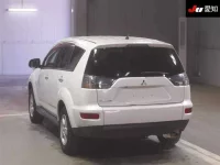 Mitsubishi OUTLANDER лот № 109 оценка 3.5  с аукциона в Японии 1