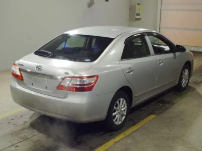 Toyota PREMIO  с аукциона в Японии