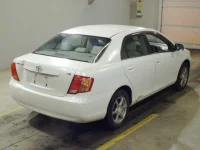 Toyota COROLLA AXIO лот № 7070 оценка 3  с аукциона в Японии 1