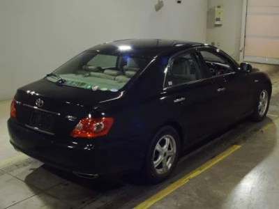 Toyota MARK X  с аукциона в Японии