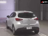 Mazda DEMIO лот № 3053 оценка 3.5  с аукциона в Японии 1