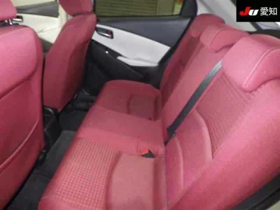 Mazda DEMIO  с аукциона в Японии