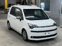 Toyota SPADE лот № 1026 оценка R  с аукциона в Японии 3