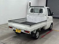 Nissan CLIPPER TRUCK лот № 90106 оценка 3.5  с аукциона в Японии 4