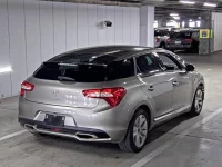 Citroen DS5 лот № 863 оценка 4  с аукциона в Японии 1