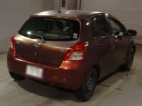 Toyota VITZ лот № 7129 оценка 3  с аукциона в Японии 1
