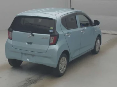Daihatsu MIRA E S  с аукциона в Японии