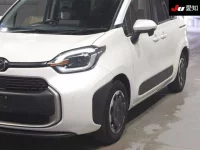 Toyota SIENTA лот № 3064 оценка 5  с аукциона в Японии 6
