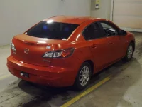 Mazda AXELA лот № 7088 оценка 3.5  с аукциона в Японии 1