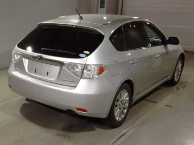 Subaru IMPREZA  с аукциона в Японии