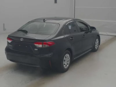 Toyota COROLLA  с аукциона в Японии