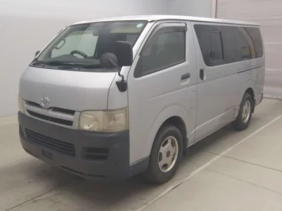 Toyota HIACE VAN  с аукциона в Японии