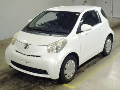 Toyota IQ  с аукциона в Японии