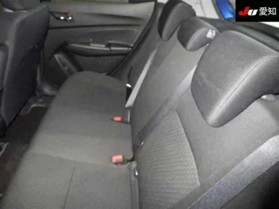 Suzuki SWIFT  с аукциона в Японии