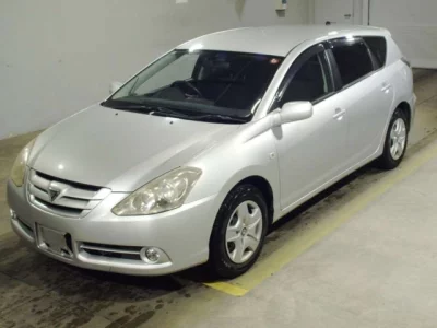 Toyota CALDINA  с аукциона в Японии