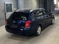 Toyota AVENSIS WAGON лот № 1062 оценка 3.5  с аукциона в Японии 4