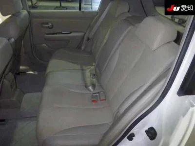 Nissan TIIDA  с аукциона в Японии