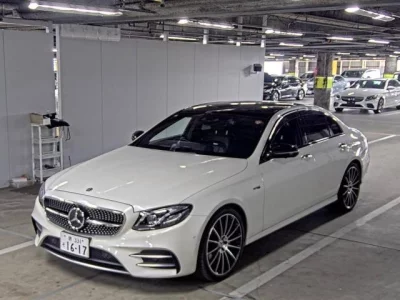 Mercedes-Benz AMG  с аукциона в Японии