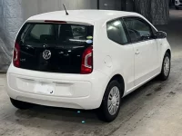 Volkswagen UP лот № 1071 оценка 4  с аукциона в Японии 4