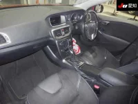 Volvo V40 лот № 170 оценка 3.5  с аукциона в Японии 2