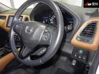 Honda VEZEL лот № 3080 оценка 4  с аукциона в Японии 4