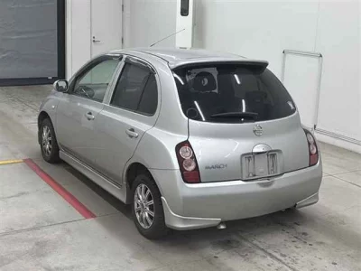 Nissan MARCH  с аукциона в Японии