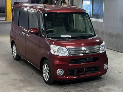 Daihatsu TANTO  с аукциона в Японии