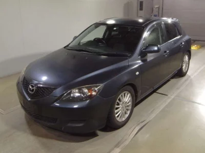 Mazda AXELA  с аукциона в Японии