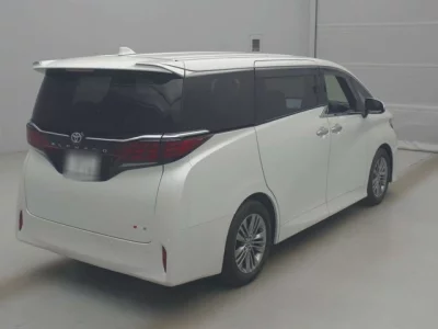 Toyota ALPHARD  с аукциона в Японии