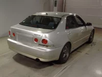 Toyota ALTEZZA лот № 7200 оценка R  с аукциона в Японии 1