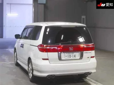 Honda ELYSION  с аукциона в Японии