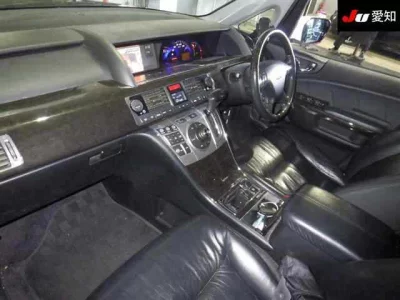 Honda ELYSION  с аукциона в Японии