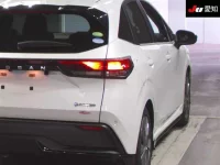 Nissan NOTE лот № 3094 оценка R  с аукциона в Японии 7