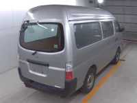 Nissan CARAVAN VAN лот № 4018 оценка 3.5  с аукциона в Японии 3