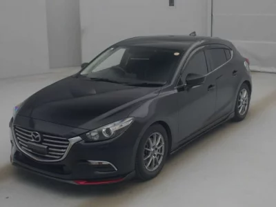 Mazda AXELA  с аукциона в Японии