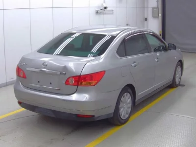 Nissan SYLPHY  с аукциона в Японии