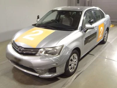 Toyota COROLLA AXIO  с аукциона в Японии