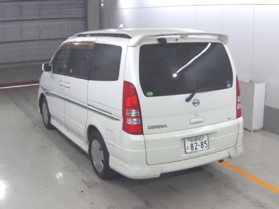 Nissan SERENA  с аукциона в Японии