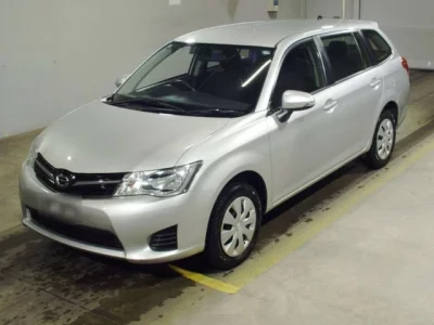 Toyota COROLLA FIELDER  с аукциона в Японии