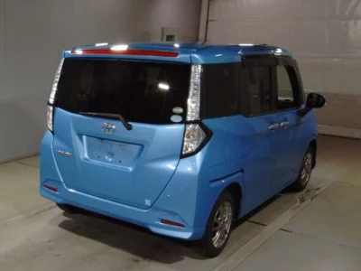 Toyota TANK  с аукциона в Японии