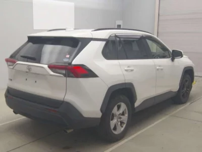 Toyota RAV4  с аукциона в Японии