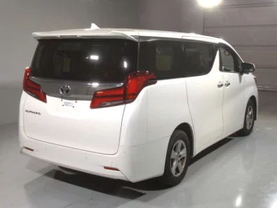 Toyota ALPHARD  с аукциона в Японии