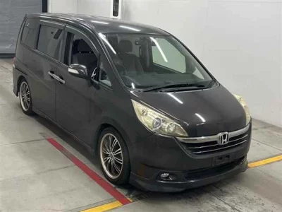 Honda STEP WAGON  с аукциона в Японии