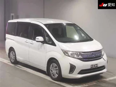 Honda STEP WAGON  с аукциона в Японии