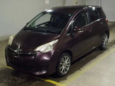 Toyota RACTIS  с аукциона в Японии
