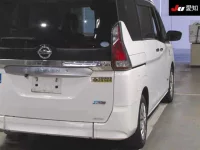 Nissan SERENA лот № 1043 оценка 3.5  с аукциона в Японии 7