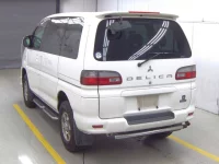 Mitsubishi DELICA лот № 5027 оценка 3.5  с аукциона в Японии 1