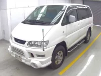 Mitsubishi DELICA лот № 5027 оценка 3.5  с аукциона в Японии 2